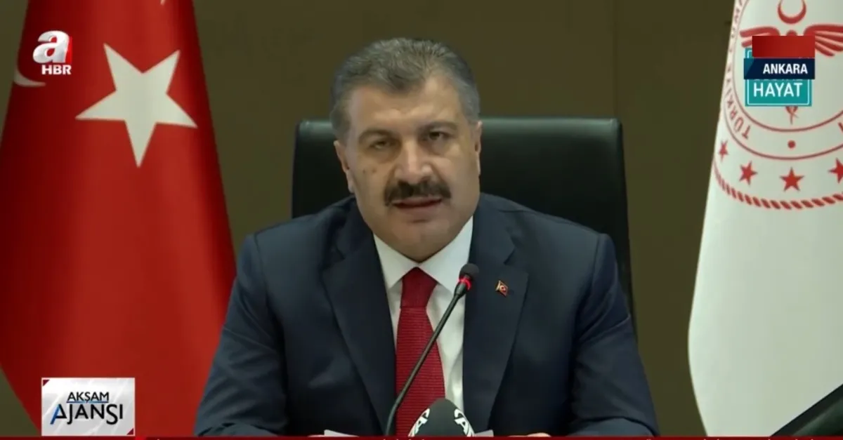 Sağlık Bakanı Koca'dan CHP'li vekilin yeni vaka sayılarıyla ilgili iddialarına sert tepki: Neresinden bakıp yorum yapacaksınız?
