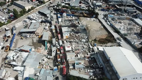 Cumhuriyet’ten atık toplama merkezlerine yapılan baskın üzerinden algı operasyonu! Bakan Kurum gerçeği açıkladı