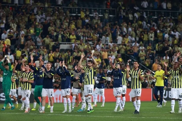 Fenerbahçe 1-0 Sivasspor! Fenerbahçe tek attı, üç aldı!