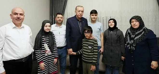 Görme engelli hafız Ravzanur Başkan Erdoğan’ı anlattı: Onun düşmana karşı olan dik duruşuna hayranız