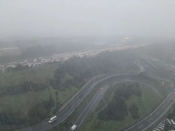 meteorolojiden-19-kente-sari-ve-turuncu-kodlu-uyari-istanbul-icin-saat-verildi-kar-firtinasi-geliyor-afaddan-d-1642777205042.jpg Meteoroloji'den 19 kente sarı ve turuncu kodlu uyarı! İstanbul için saat verildi! Kar fırtınası geliyor | AFAD'dan 'dışarı çıkmayın' açıklaması - 1