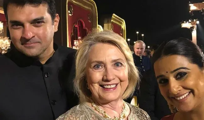 Mukesh Ambani’nin kızı evlendi! Hillary Clinton ile Beyonce Hindistan’a gitti