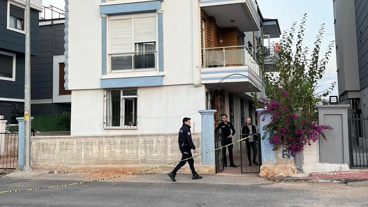 Antalya'da aile katliamı! Eşi ve 2 çocuğuna ateş açtı: 3 ölü