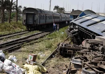 Mısır’da korkunç tren kazası: 21 ölü, 55 yaralı