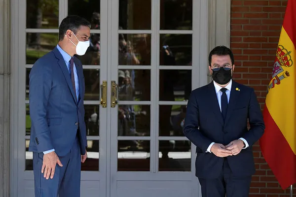 İspanya’da kritik görüşme: İspanya Başbakanı Sanchez Katalonya liderini ağırladı