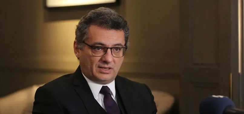 KKTC Başbakanı Erhürman istifasını Cumhurbaşkanı Akıncı'ya sundu