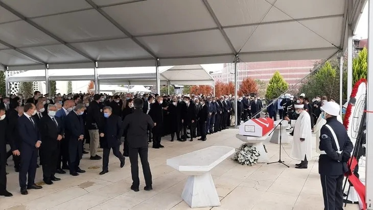 Mesut Yılmaz son yolculuğuna uğurlandı!