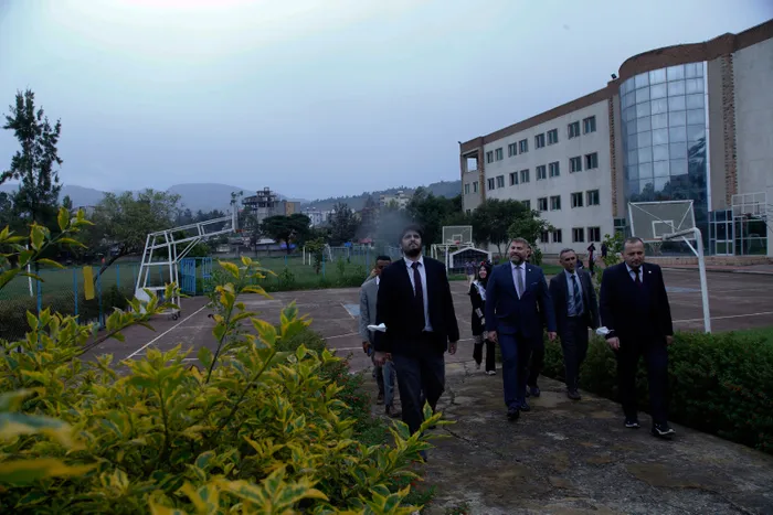 Son dakika: Türkiye Maarif Vakfı Etiyopya'nın Oromiya eyaletinde Fetullahçı Terör Örgütü'ne ait okulları teslim aldı - 6