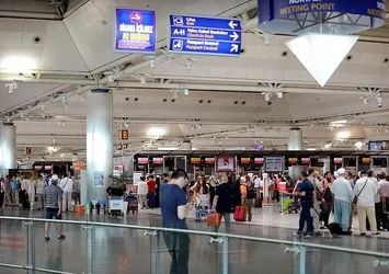 Brüksel 12 gün, Atatürk Havalimanı ise 5 saat sonra açıldı