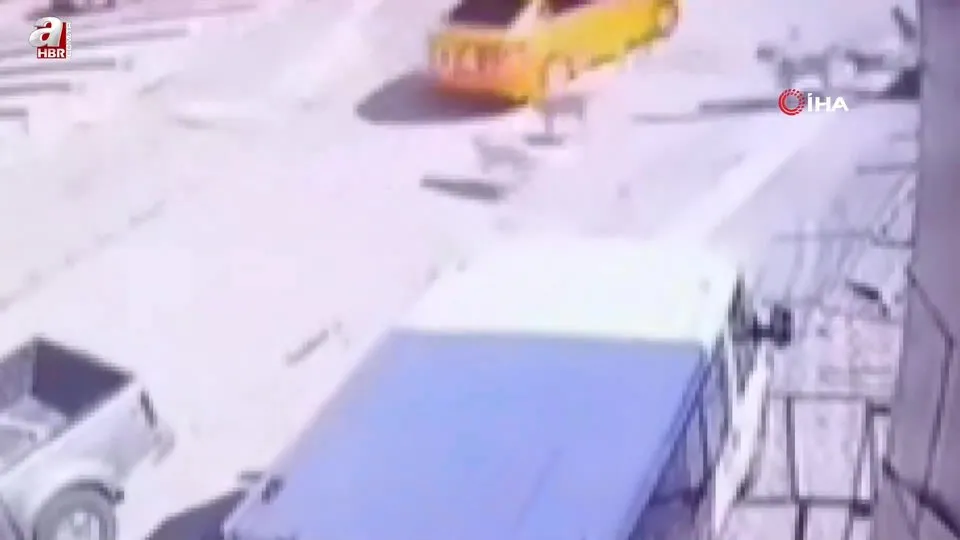 Ankara’da sokak köpeklerinin kovaladığı bir çocuk yaralandı! O anlar kamerada