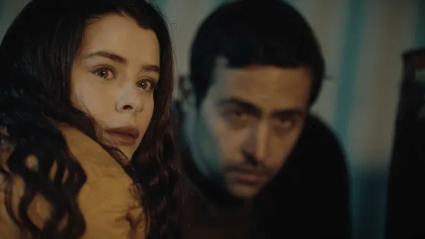 ates-kuslari-atv-canli-izle-3-subat-cuma-ates-kuslari-4-bolum-kesintisiz-full-hd-bedava-sifresiz-izle-tek-parc-1675446473842.jpg Köksüzler yakayı ele verdi! ATEŞ KUŞLARI ATV İZLE | 3 Şubat Cuma Ateş Kuşları 4. bölümünde neler yaşandı? - 1
