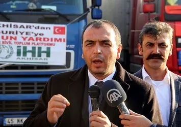 Akhisar’dan Suriye’ye 50 ton un yardımı