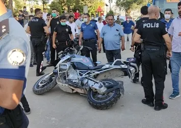 Motosikletli yunus polisler kaza yaptı