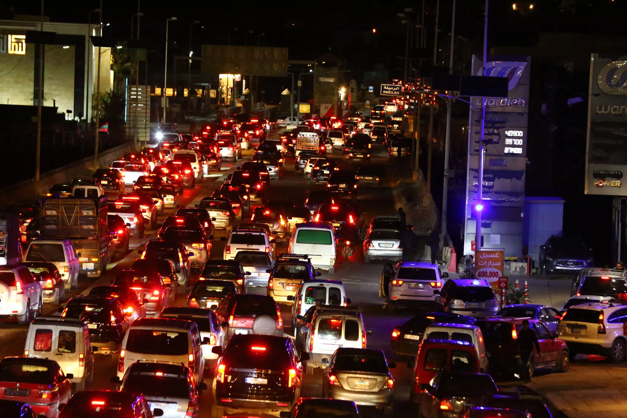 ABD-İsrail’in başlattığı savaş bir ülkeye daha sıçradı! Patlamalar, göç dalgası, savaş alarmı...
