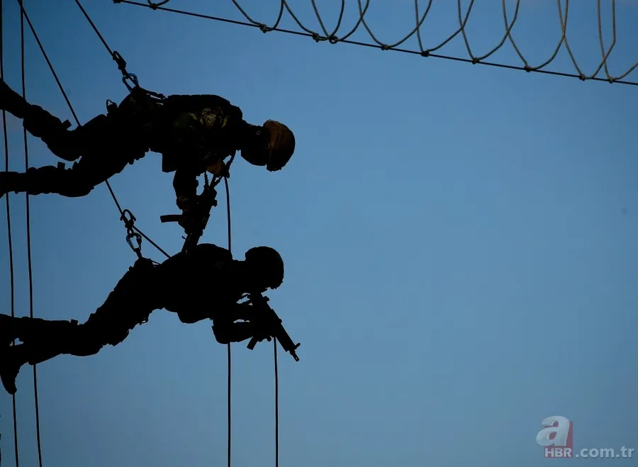 Karada ve suda düşmanın korkulu rüyası! İşte TSK'nın gözbebeği amfibi piyadeler 11