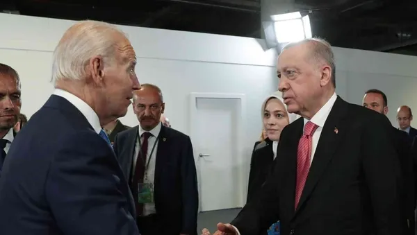 Batı’nın tetikçileri muhalefetle ağız birliği yaptı! Washington Post’tan skandal ’Başkan Erdoğan’ haberi: Seçimi ertelemesine izin vermeyin