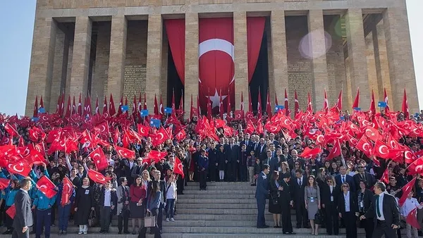 23-nisan-anitkabir-bugun-saat-kaca-kadar-acik-anitkabir-bayramda-acik-mi-2023-1682231658047.jpg 23 Nisan Anıtkabir bugün saat kaça kadar açık? Anıtkabir bayramda açık mı 2023? - 2