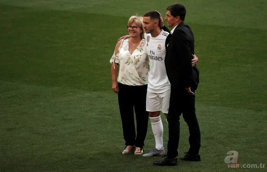 Real Madrid, en pahalı transferi Eden Hazard'ı tanıttı 14