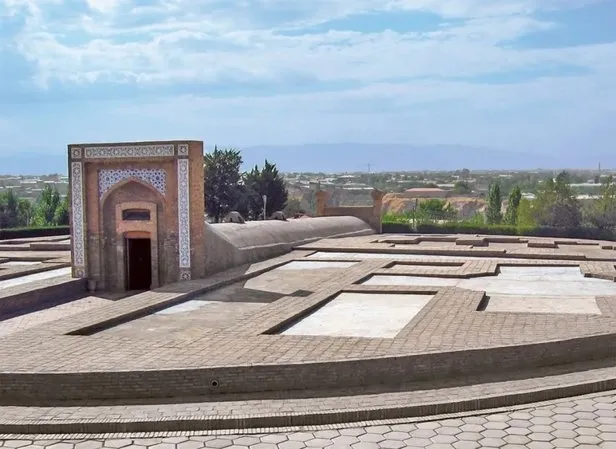 Uluğ Bey Rasathanesi'ni kim yaptı, nerede? Uluğ Bey Rasathanesi hangi şehirde? - 1