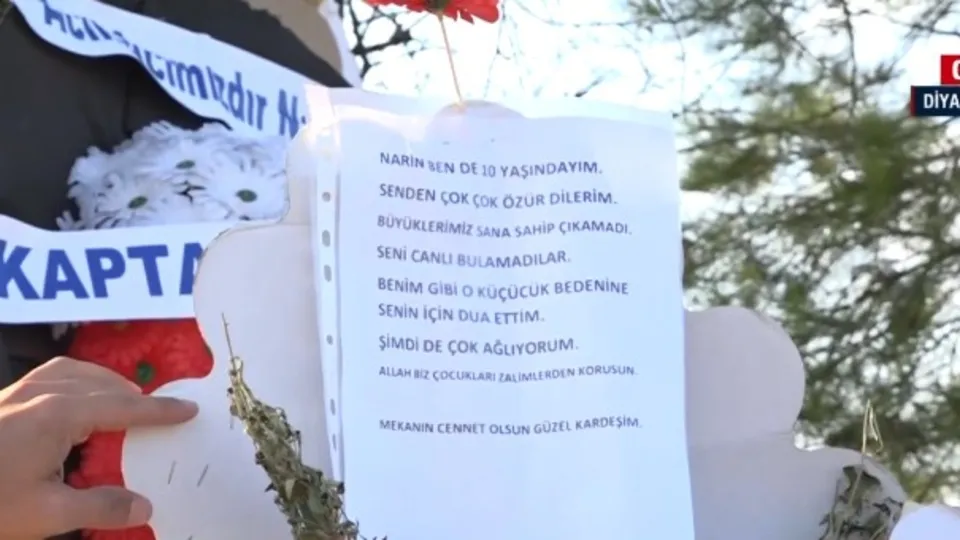 Narin’in mezarında hüzün hakim!