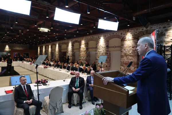 Hiçbir şey eskisi gibi olmayacak! Bilim insanları 7.5 saat afet yönetimini konuştu | İşte bilim insanlarının görüşleri