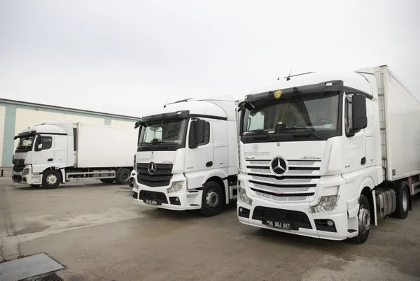 Son dakika: Türkiye’deki koronavirüs aşılarında flaş gelişme! CoronaVac aşılarının sevkiyat TIR’ları böyle görüntülendi