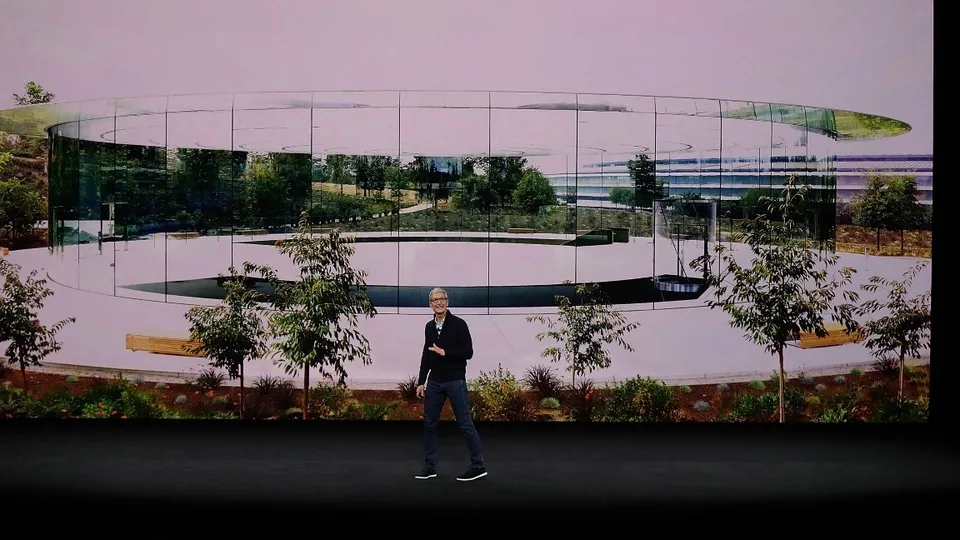 Apple yeni ürünlerini tanıttı