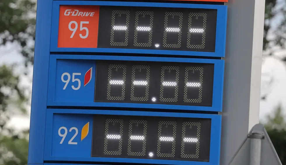 1782160441385.jpg Rusya'da benzin ve motorine kota getirildi! - 3
