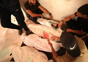 İşgalci İsrail'den Filistinlilerin sığındığı iki okulda katliam: 15 ölü 30 yaralı
