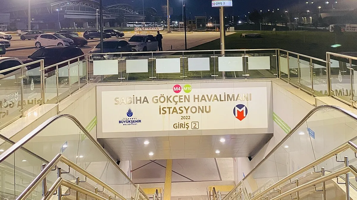 Kadıköy-Sabiha Gökçen Havalimanı metro hattında arıza