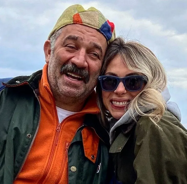 Şevket Çoruh’un esmer güzeli kızı annesinin kopyasıymış! Eski eşi kendisi gibi oyuncu...