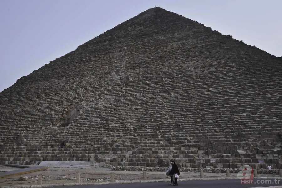 1200 metre derinlikte büyük sır! Piramitlerin altında yeni yapılar tespit edildi 5