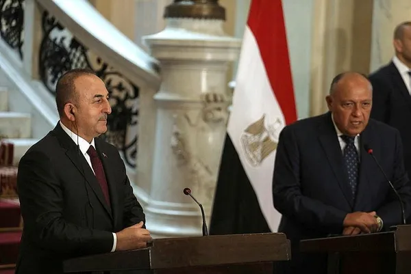 11 yıl sonra bir ilk! Dışişleri Bakanı Mevlüt Çavuşoğlu Mısır’da: Tarihi ziyarette enerji ve ticaret vurgusu