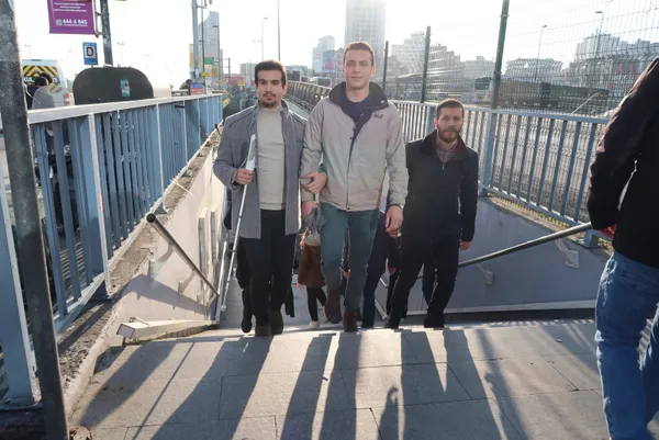 İstanbullulardan metrobüs isyanı! Çileden çıkaran olay - 1