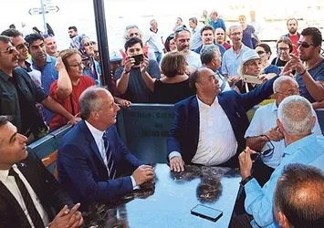 İzmir'de Muharrem İnce'ye şok tepki