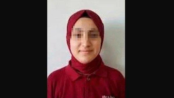 1685649251653.jpg CHP'li Yılmaz Büyükerşen'in okulundaki skandalda yeni gelişme! Başörtülü diye okula kaydetmediler! Başsavcılıktan karara itiraz... - 4