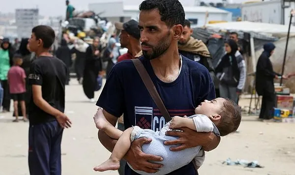 Katil İsrail Refah’ta bir çadır kenti daha vurdu! Çok sayıda ölü ve yaralı var