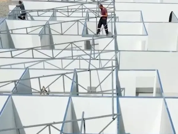 bakan-murat-kurum-goruntulerini-paylasti-yakinda-vatandaslarimizi-misafir-etmeye-baslayacagiz-1677950395481.jpg Bakan Murat Kurum görüntülerini paylaştı: "Yakında vatandaşlarımızı misafir etmeye başlayacağız" - 1