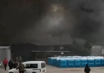 Son dakika: İstanbul’da kaynak suyu dolum tesisinde yangın çıktı! Son durum ne?