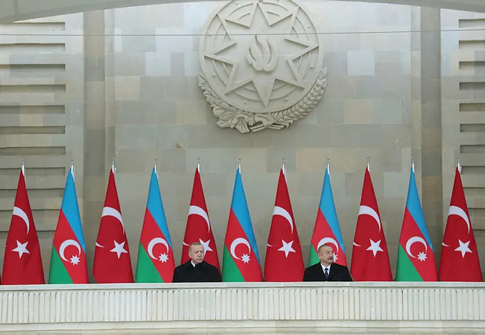 Ermenistan Başbakanı Nikol Paşinyan imzaladı! Türkiye-Nahçivan-Azerbaycan Zengezur koridoru açılıyor