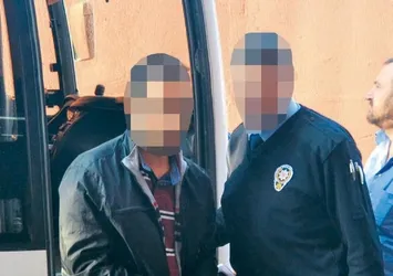 Şaka değil gerçek! Hainin takma dişinden flaş disk çıktı