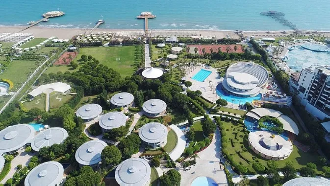 Antalya’da lüks villada mesafeli tatilin geceliği 10 bin euro - 6