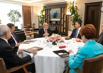 CHP yandaşı Sözcü gazetesi Kemal Kılıçdaroğlu'nun Ekrem İmamoğlu ve Mansur Yavaş'a sözlerini yazdı! Adaylıkta sıkıntı yok