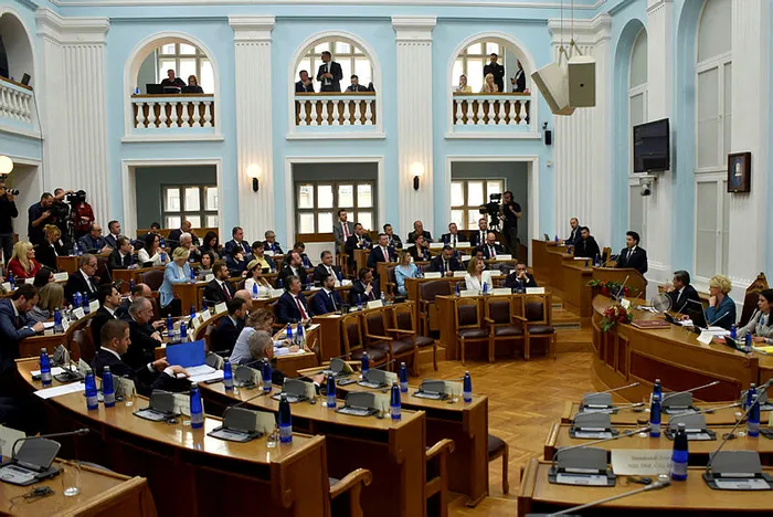 karadagda-yeni-hukumet-kuruldu-dritan-abazovic-yeni-azinlik-hukumetinin-basbakani-oldu-1651178342979.jpg Karadağ’da yeni hükümet kuruldu: Dritan Abazovic, yeni azınlık hükümetinin başbakanı oldu - 1