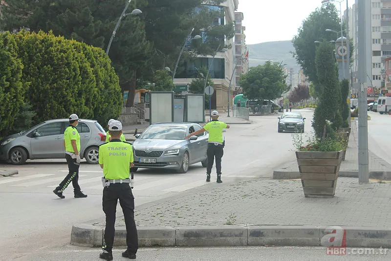 Genelge yayımlandı! Hafta sonu yasakları devam ediyor mu? Cumartesi pazar kesintisiz sokağa çıkma yasağı var mı? 15