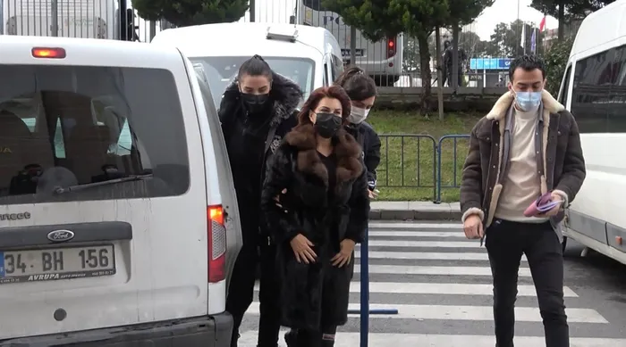 Son dakika: Sedef Kabaş'ın tutukluluğuna yapılan itirazla ilgili flaş karar! Başkan Erdoğan'a hakaret etmişti - 2