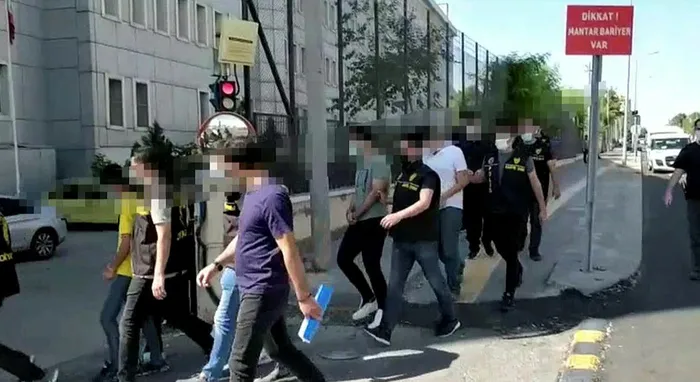 Son dakika: Diyarbakır merkezli 4 ilde operasyon! 'Kripto para çetesi' çökertildi - 2