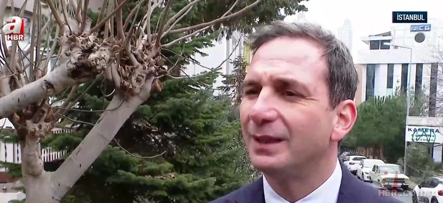 Galata Köprüsü’nde “veganım” diyerek balıkları denize atmıştı! Skandal olayın ardından şok iddia 9