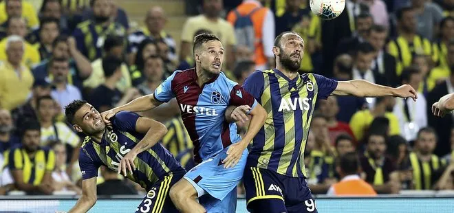 Fenerbahçe - Trabzonspor derbisinde kazanan çıkmadı! Fenerbahçe: 1 - Trabzonspor: 1 Maç sonucu