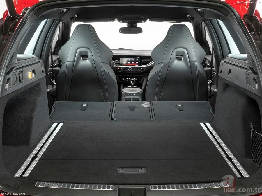 Opel Insignia 200 beygirlik benzinli seçenekle geliyor 5